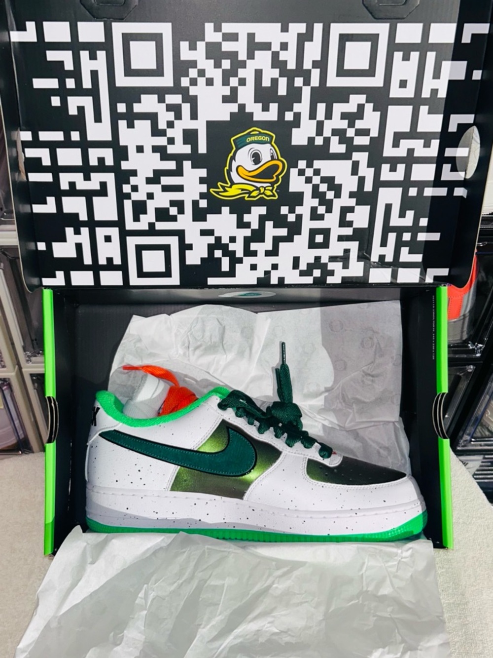 Nike Air Force 1 DOAF Oregon "Egg or Duck" PE.  IU7613-100 original box.